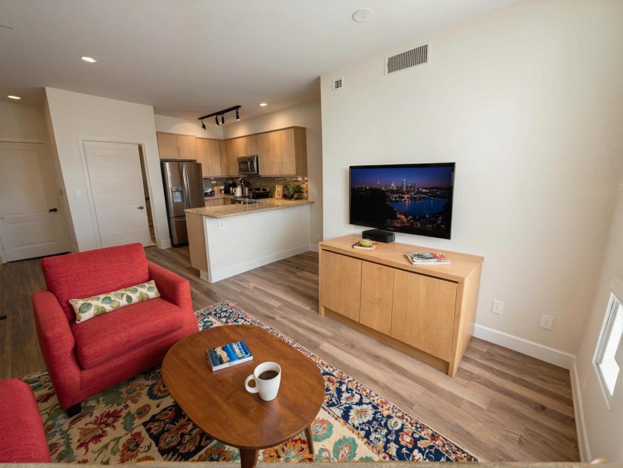 Modern Luxury Apartments In The Heart Of Los Angeles — Photos 1